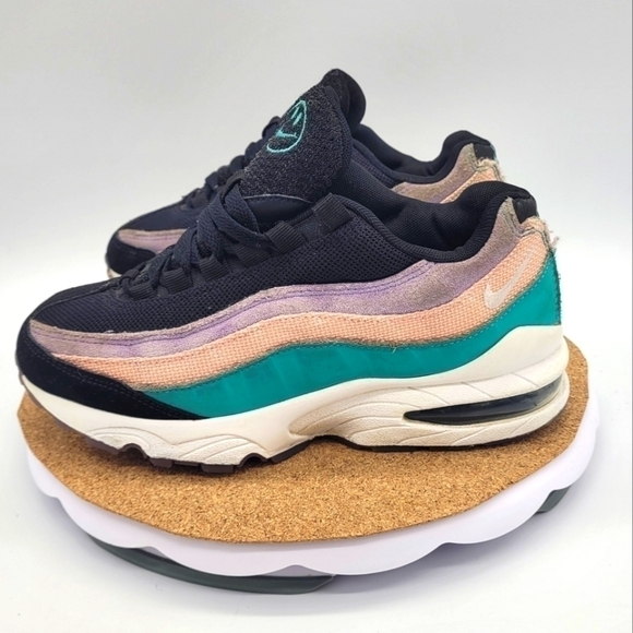 Nike Shoes - Nike Air Max 95 Have A Nike Day 5 Youth 6.5 Women Shoes